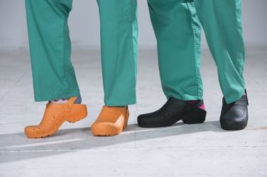 Une solution pour équiper les agents de chaussures normées réduit les accidents de travail (Article Techopital)